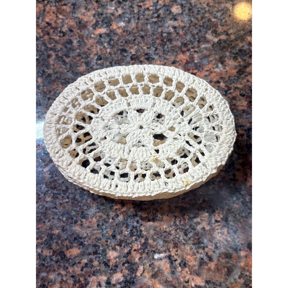 Vintage Crocheted Oval Trinket Box with Lid - Picture 6 of 6